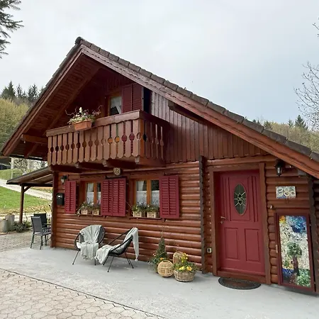 Pocitniska Hisa Z Dvema Spalnicama Sauna & Jacuzzi