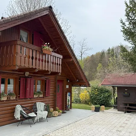 Ferienhaus Pocitniska Hisa Z Dvema Spalnicama Sauna & Jacuzzi