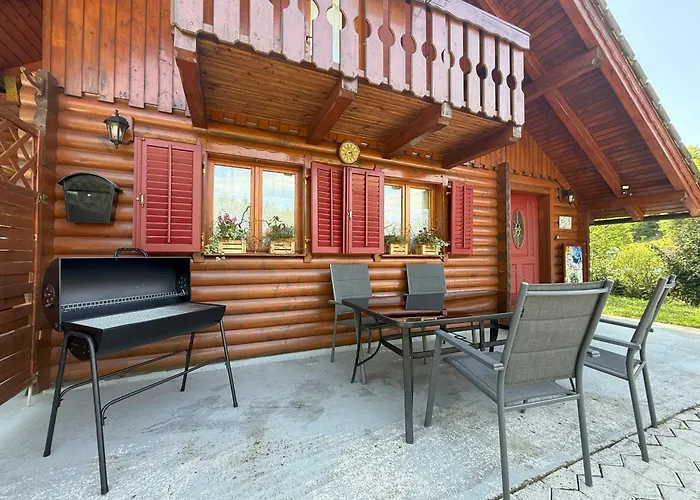 Pocitniska Hisa Z Dvema Spalnicama Sauna & Jacuzzi Дом отдыха