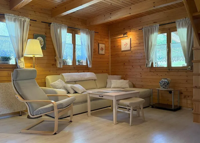 Pocitniska Hisa Z Dvema Spalnicama Sauna & Jacuzzi Дом отдыха *