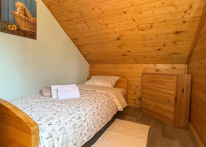 Pocitniska Hisa Z Dvema Spalnicama Sauna & Jacuzzi Gorica pri Slivnici