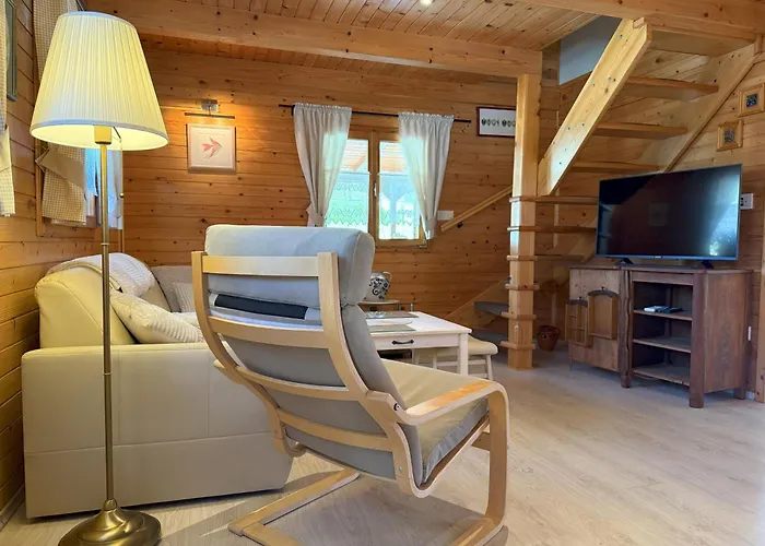 Дом отдыха Pocitniska Hisa Z Dvema Spalnicama Sauna & Jacuzzi