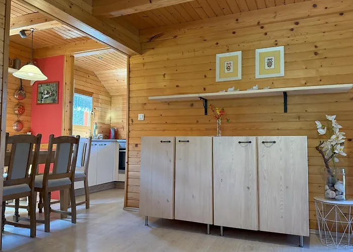 Дом отдыха Pocitniska Hisa Z Dvema Spalnicama Sauna & Jacuzzi Gorica pri Slivnici