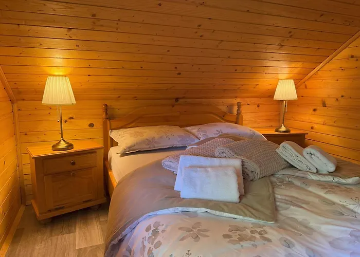 Pocitniska Hisa Z Dvema Spalnicama Sauna & Jacuzzi Дом отдыха Gorica pri Slivnici