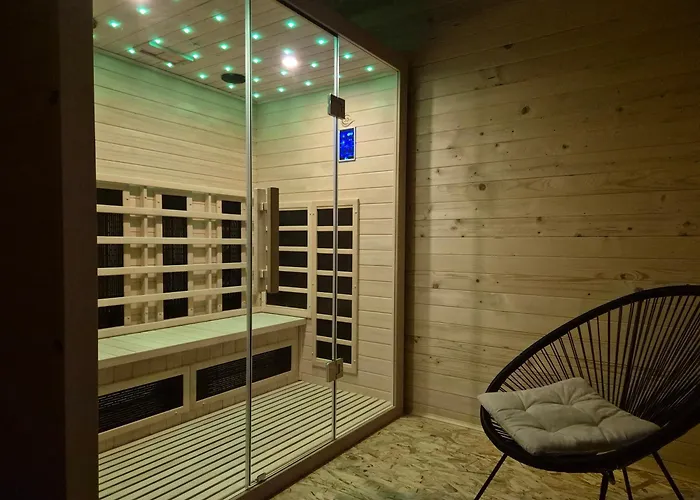 Дом отдыха Pocitniska Hisa Z Dvema Spalnicama Sauna & Jacuzzi Gorica pri Slivnici